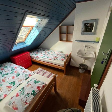 Keramicky A Vytvarny Atelier Konesin Экстерьер фото