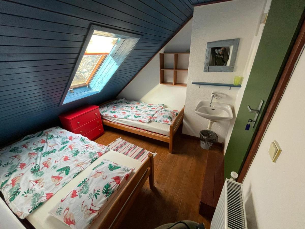 Keramicky A Vytvarny Atelier Konesin Экстерьер фото